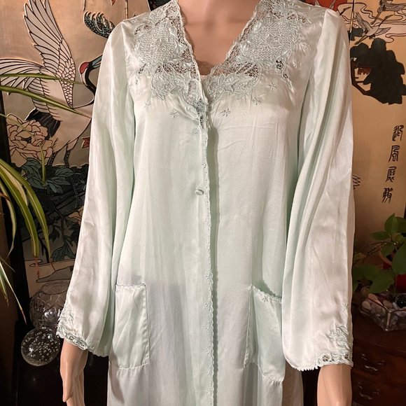 Vintage Peony Silk Robe Hand Embroidered 36 - Picture 8 of 9